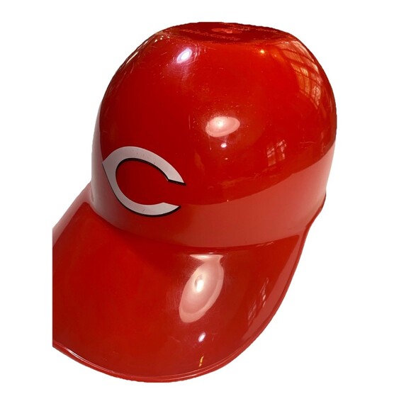 Cincinnati Reds Plastic Players Helmet Chip Bowl, pre-owned - Picture 6 of 6